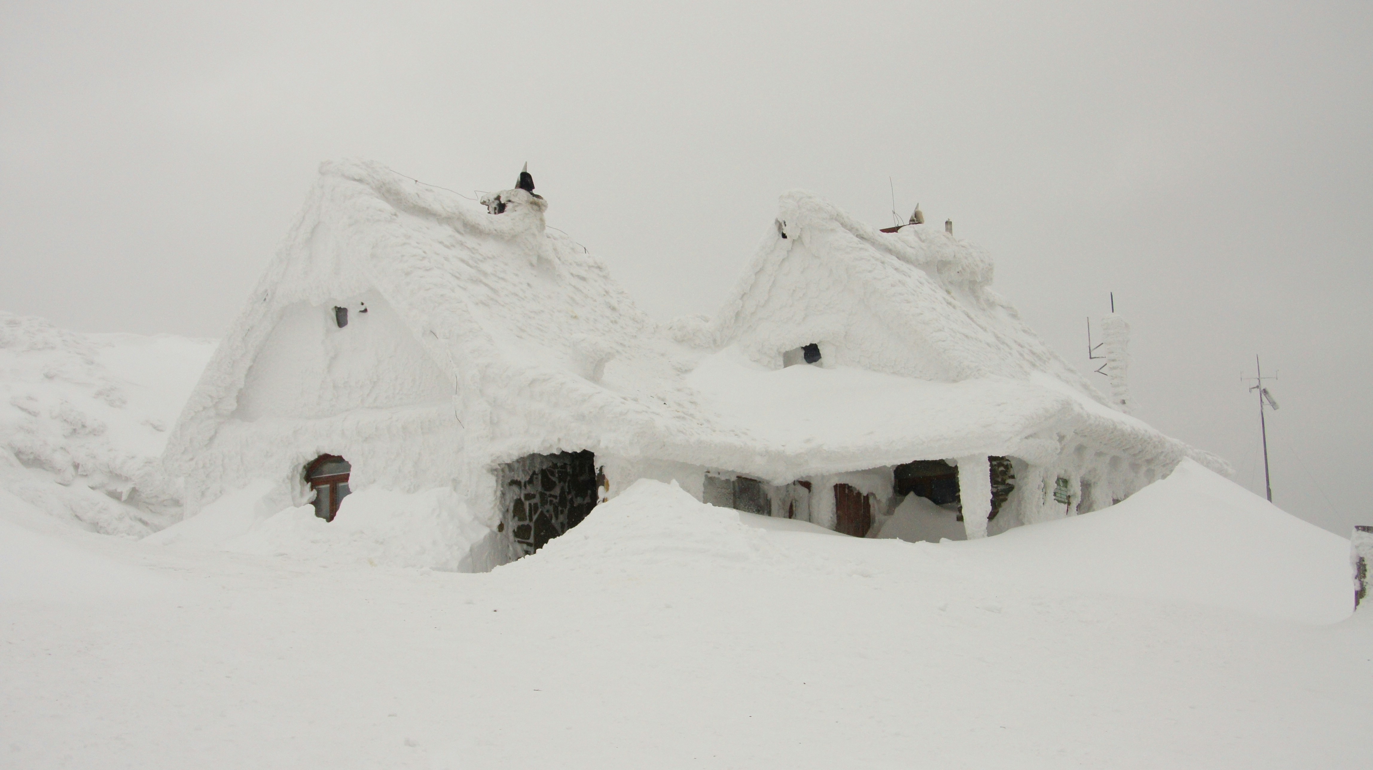 Winter Is Coming: Your Complete Weatherization Checklist for Extreme Weather Resilience illustration